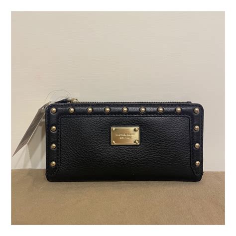 michael kors big valley wallet